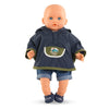 Vêtements 30 cm - Petit Explorateur - Poncho de pluie petit explorateur sur poupon Corolle, en tissu bleu marine.