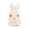 lapin bukowski vanille en peluche douce et mignonne pour enfants, idéale comme compagnon de jeu.