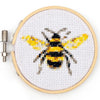Mini kit de broderie au point de croix – Abeille