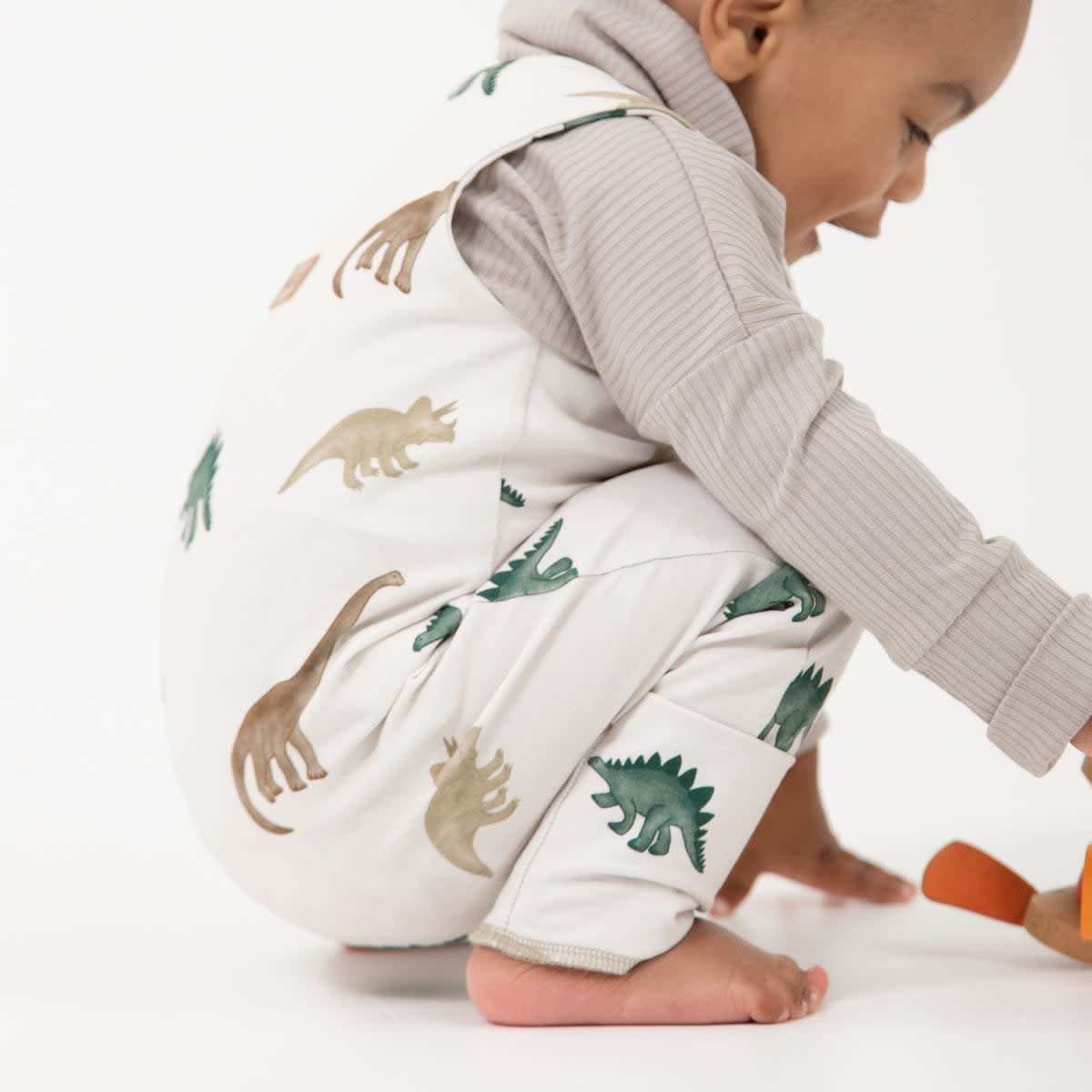 ROMPER FOR BABIES AND CHILDREN - DINOSAURS  3-5 ans