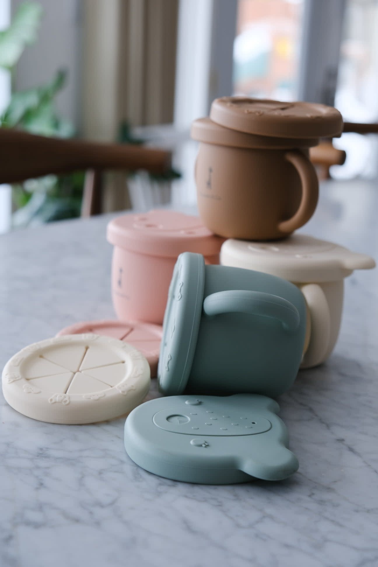 Tasse d'apprentissage 2 en 1 pour collation et liquide vieux rose